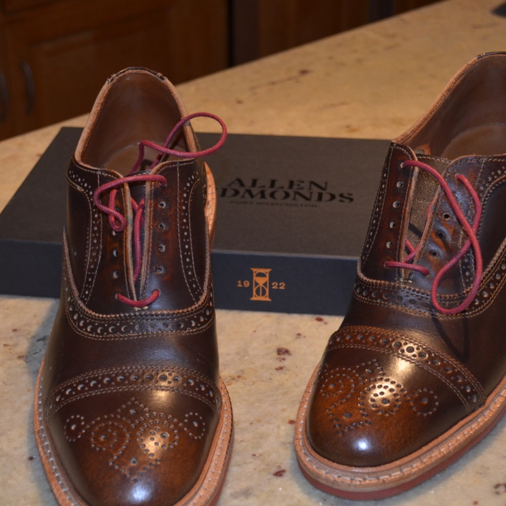 Brand New Allen Edmonds Strandmok Oxford